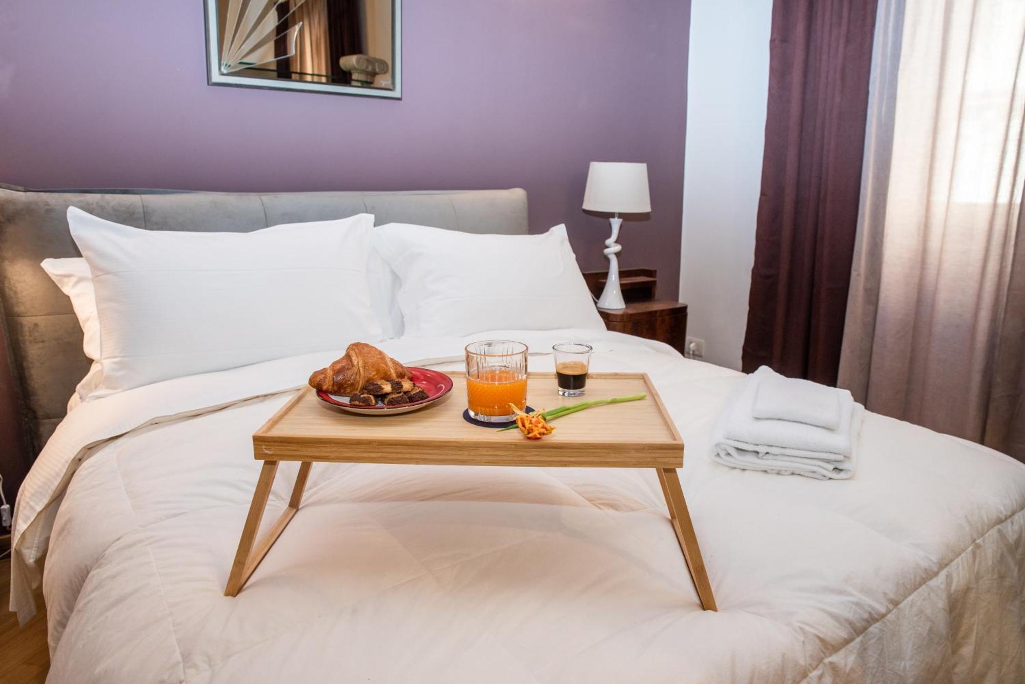 Oliviero - Colosseum View Apartment With Terrace 로마 외부 사진